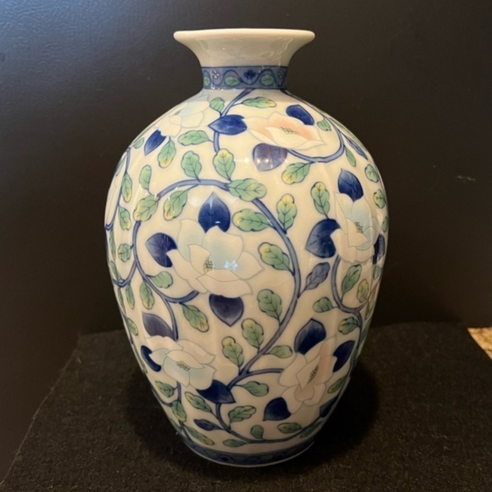 Vintage Maebata Japan Lotus Floral Andrea by Sadek Blue and White Vase